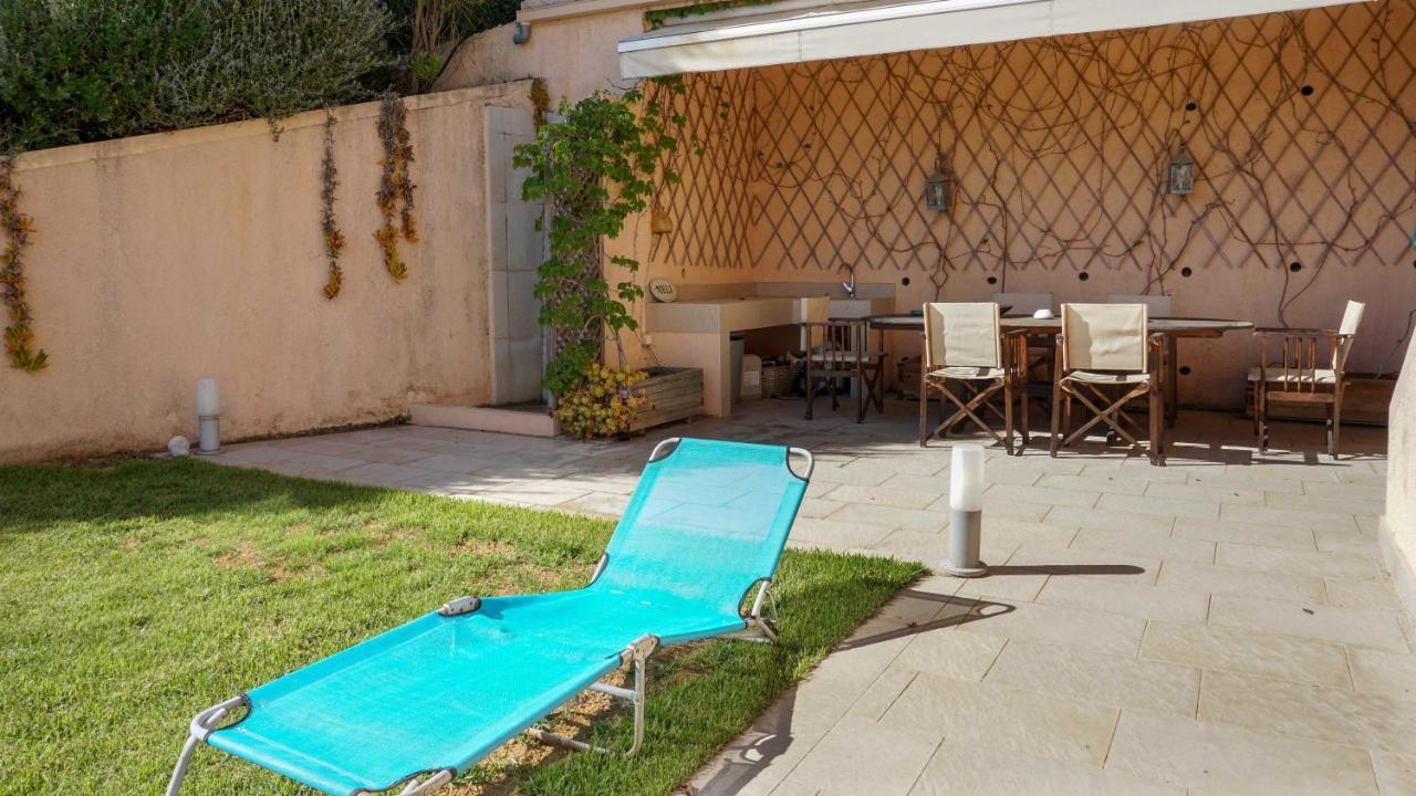 Jasmine Glyfada Beach Exterior photo